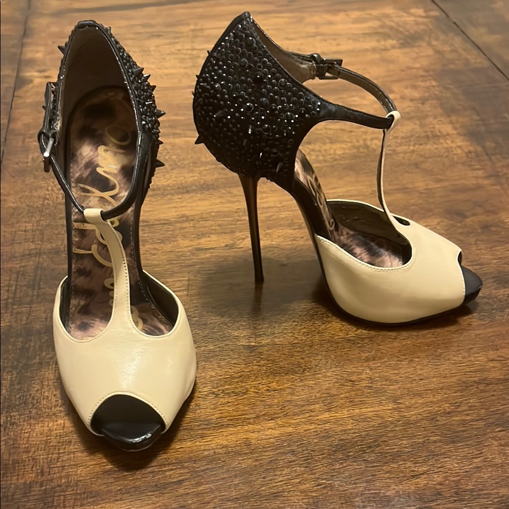 Sam Edelman Scarlett Black And Cream Studded Heels Open Toe